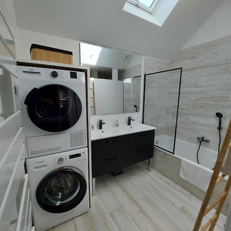 Charmant Et Spacieux Appartement A Quelques Pas Du Lac Duingt Ngoại thất bức ảnh