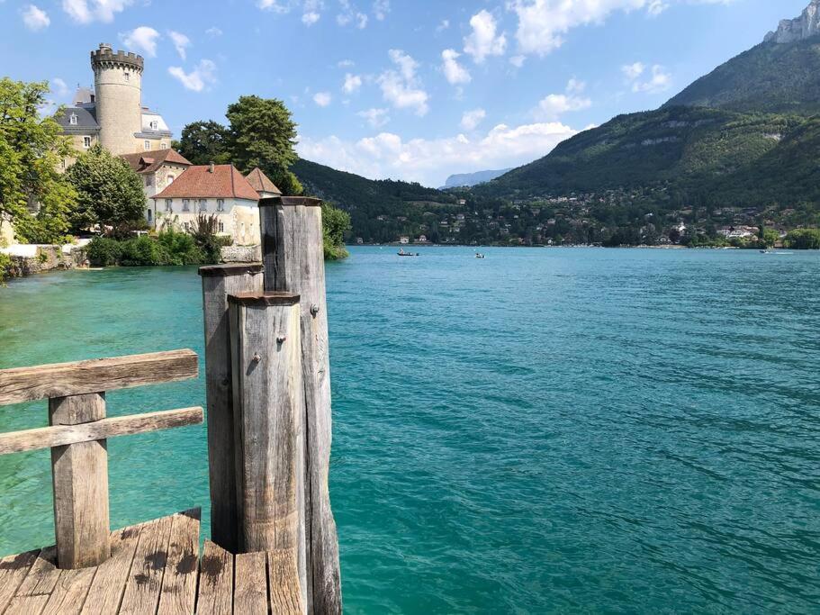 Charmant Et Spacieux Appartement A Quelques Pas Du Lac Duingt Ngoại thất bức ảnh