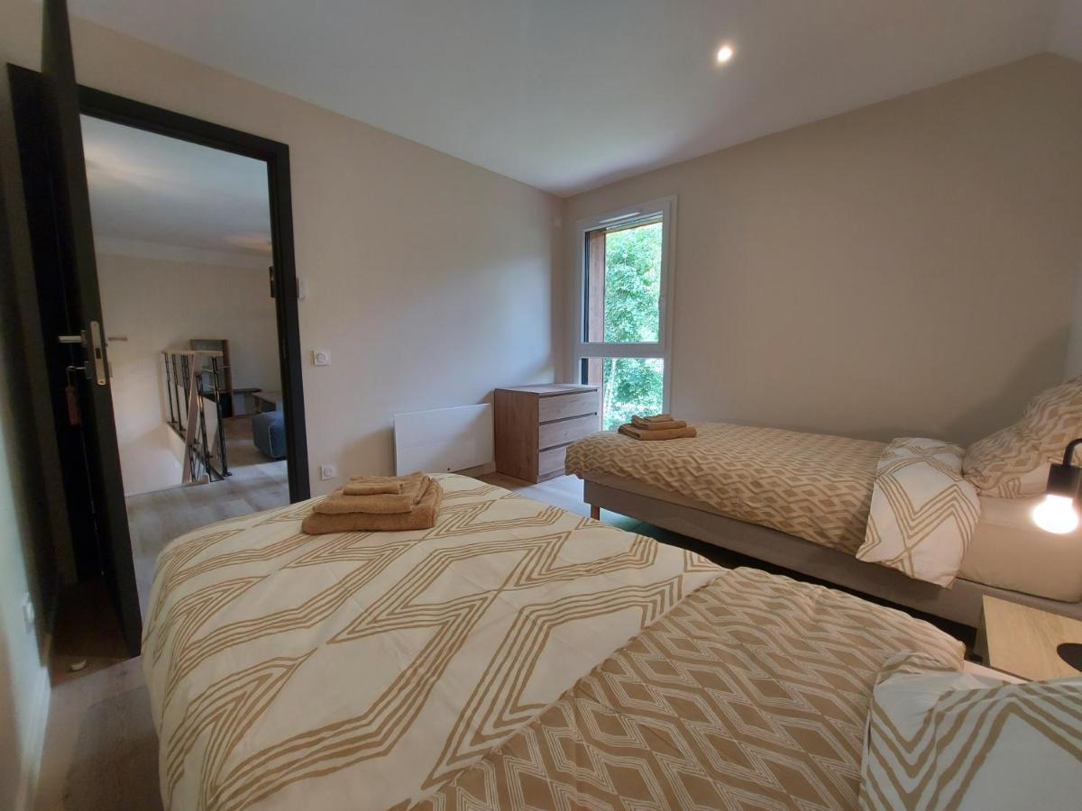 Charmant Et Spacieux Appartement A Quelques Pas Du Lac Duingt Ngoại thất bức ảnh