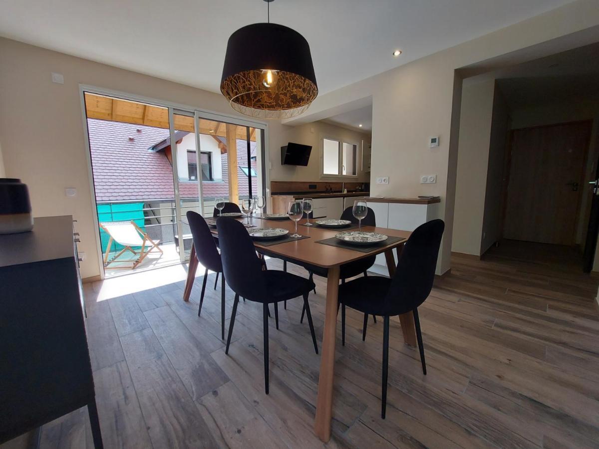 Charmant Et Spacieux Appartement A Quelques Pas Du Lac Duingt Ngoại thất bức ảnh